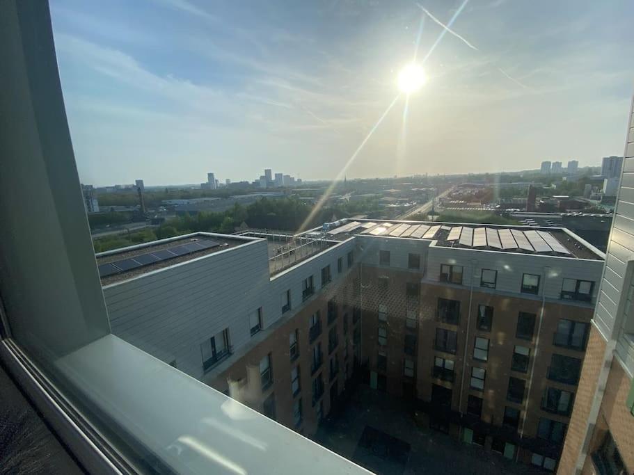 Prime Suite 2 Bedroom Apartment With Rooftop Terrace Manchester Exterior foto