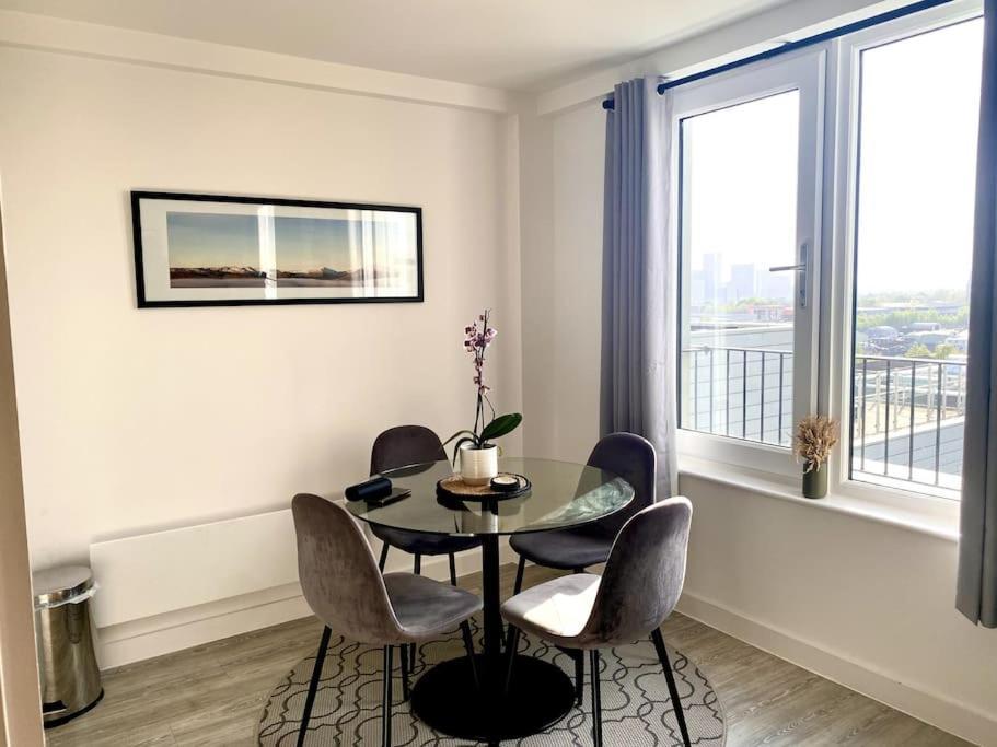 Prime Suite 2 Bedroom Apartment With Rooftop Terrace Manchester Exterior foto